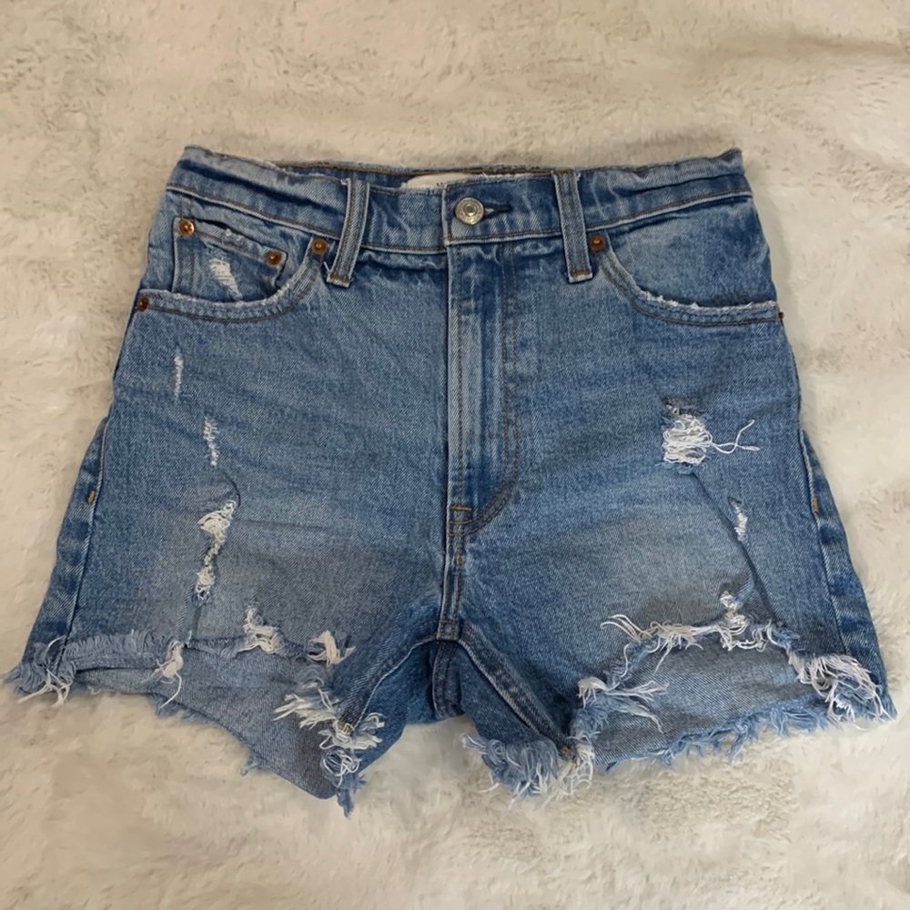 ABERCROMBIE 4” MOM SHORT